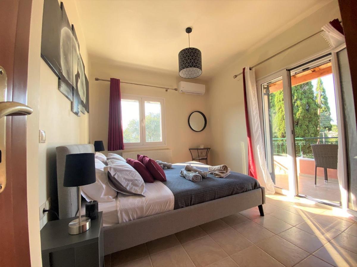 Ferienwohnung Ivy House Modern Life Near Corfu Town Kontokali Exterior foto