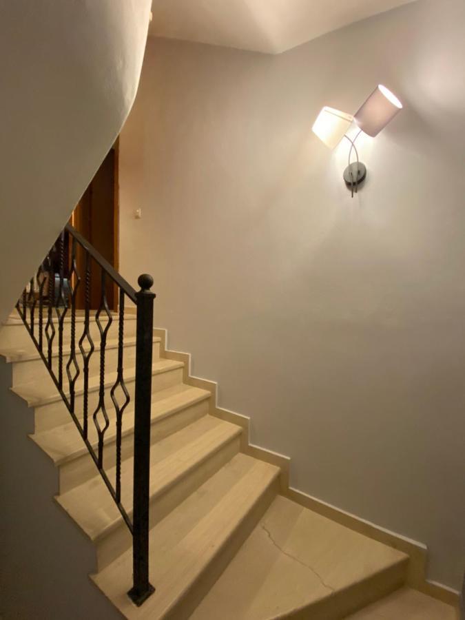 Ferienwohnung Ivy House Modern Life Near Corfu Town Kontokali Exterior foto